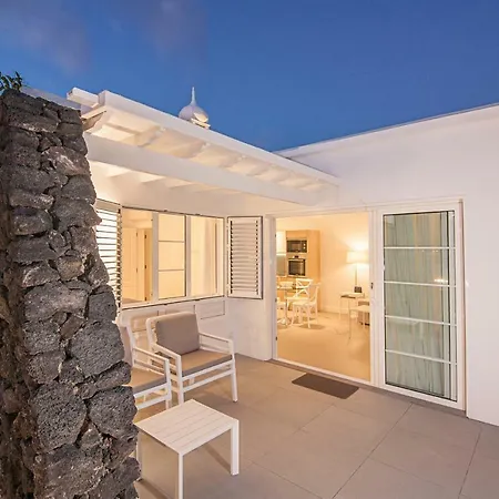 & Princesa Sonia Villa *