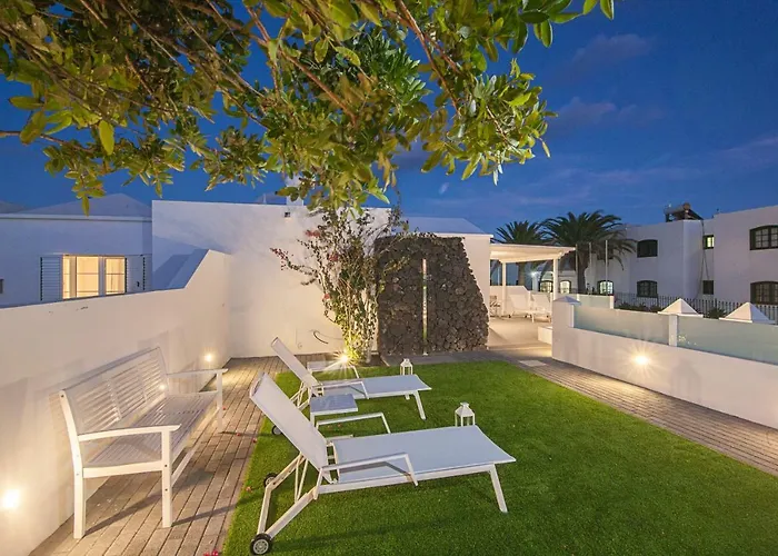 Villa & Princesa Sonia - Puerto Del Carmen, Lanzarote - Near The