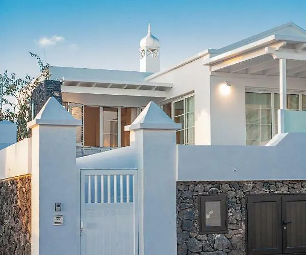 Villa & Princesa Sonia - Puerto Del Carmen, Lanzarote - Near The